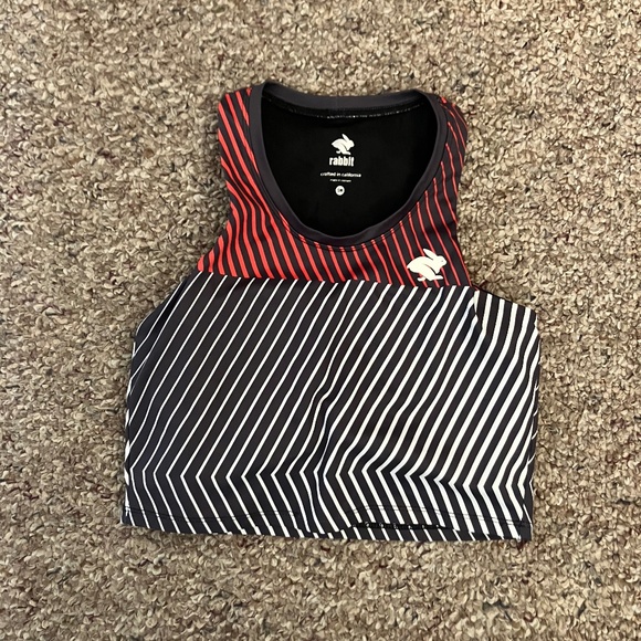 Rabbit Running Crop Top - black/red/white, size S - Picture 1 of 3